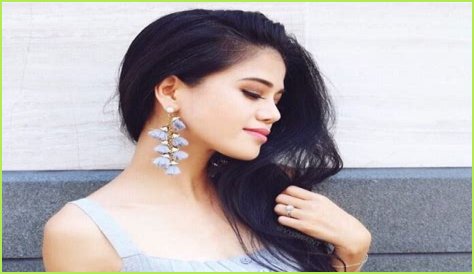 Vy Qwaint Biography, Age, Wiki, Height, Weight, Boyfriend, Family & More